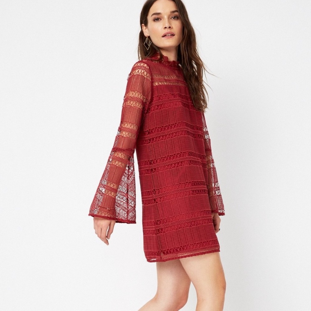 Tularosa Matilda Lace Dress Dusted Berry S NWT